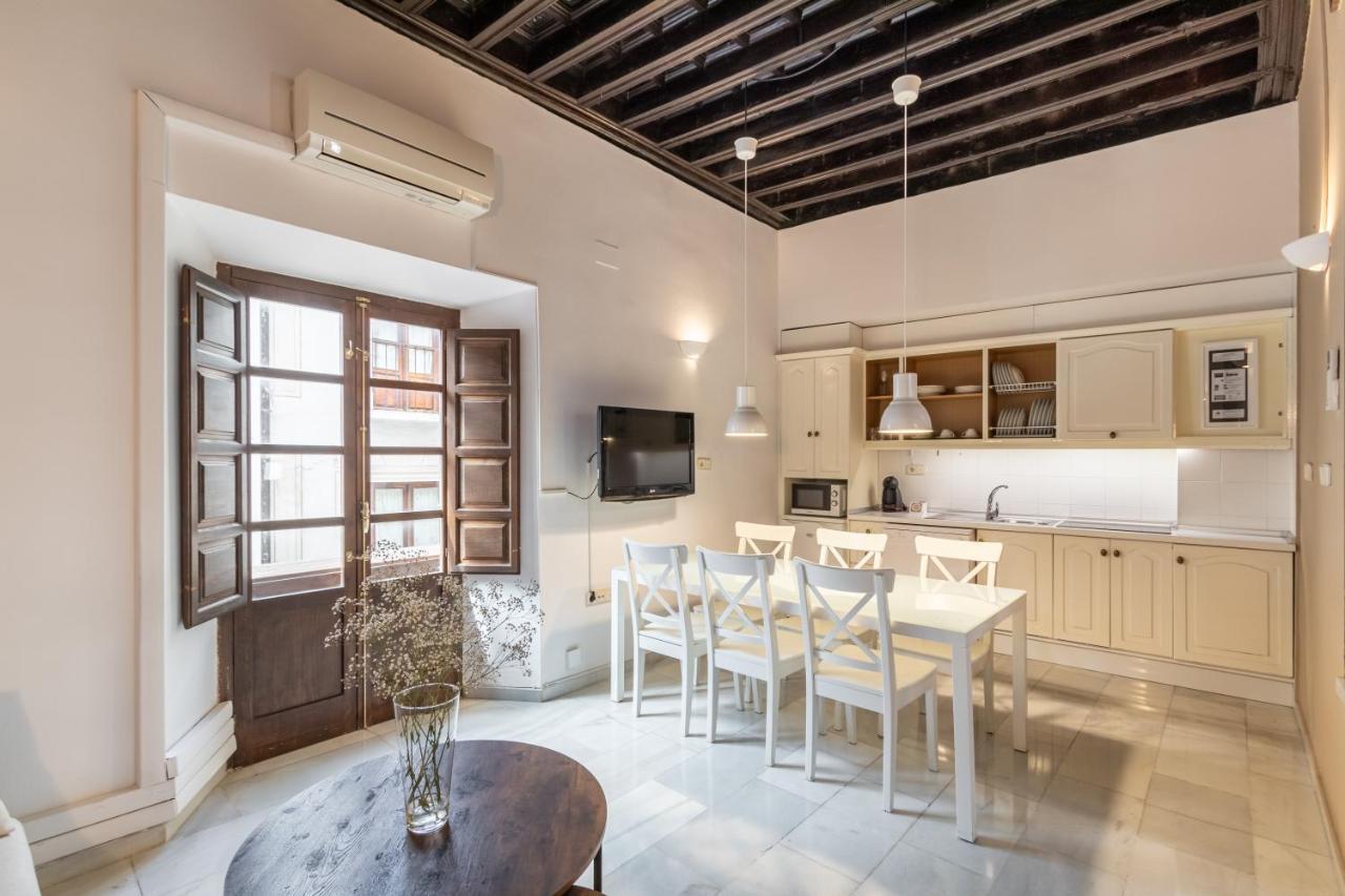 Bns Dauro Suites Γρανάδα Εξωτερικό φωτογραφία
